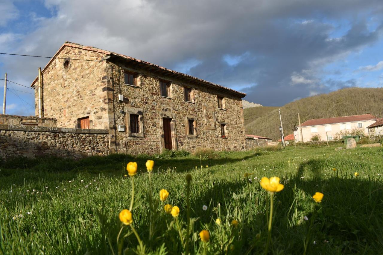 Albergue Tremaya Lebanza Exterior foto